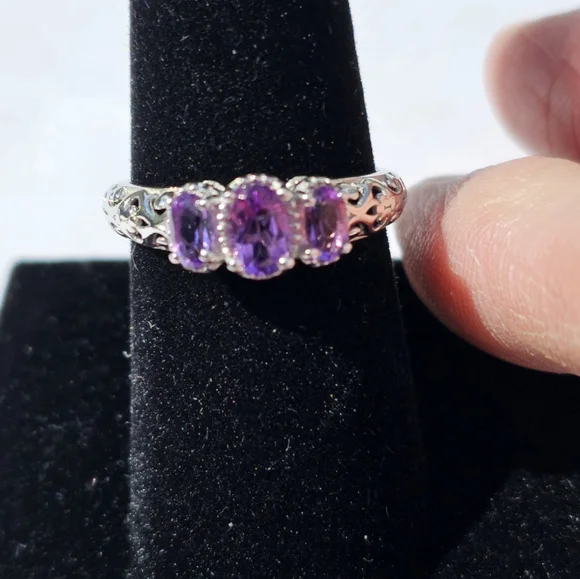 Genuine Amethyst Platinum over 925 Ring Size 8 - Picture 6 of 15